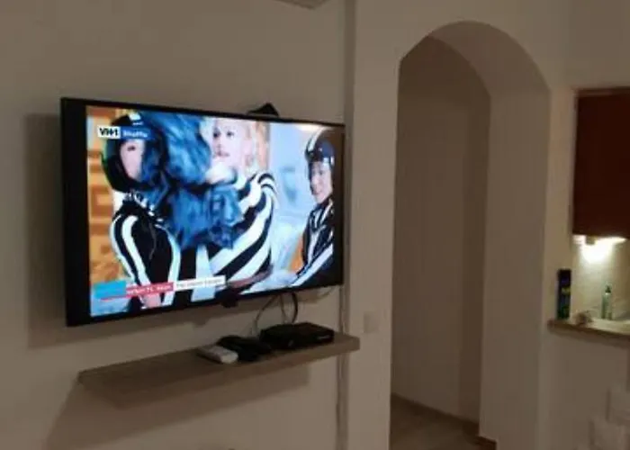 Suitable Summer * Πούλα