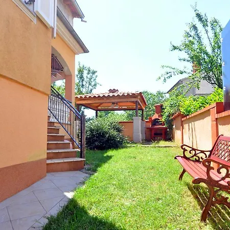 Suitable Summer Apartment