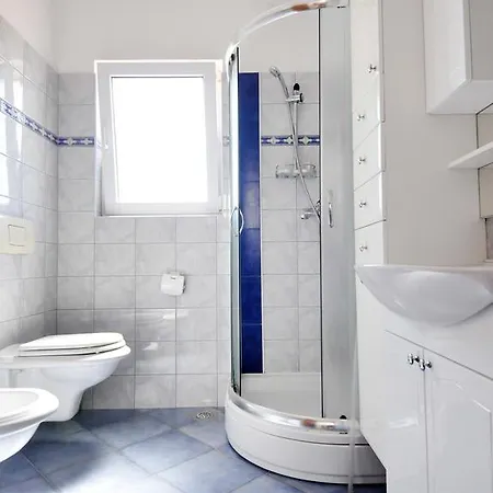 Apartment Suitable Summer *