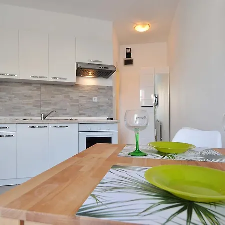 Apartman Suitable Summer *