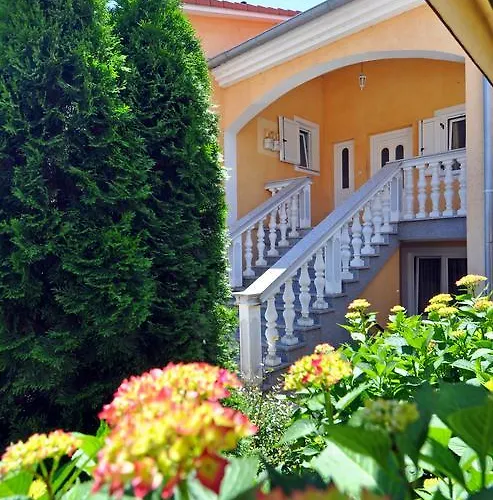 Suitable Summer Apartament *