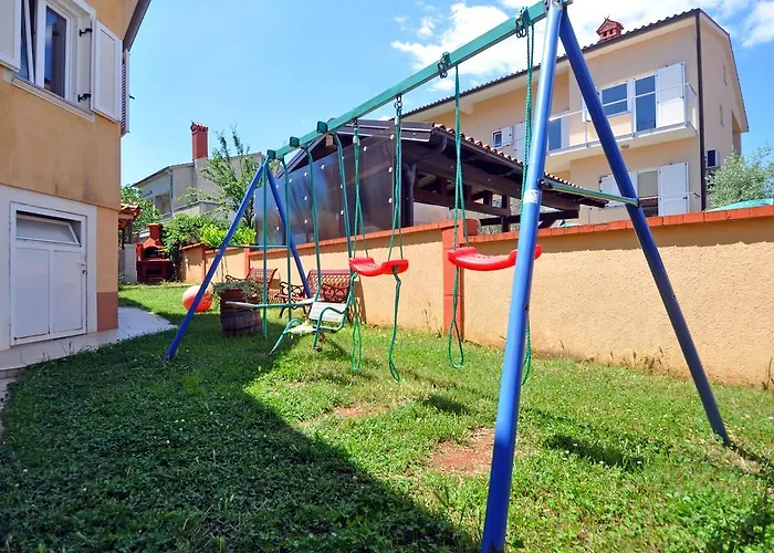 Suitable Summer * פולה