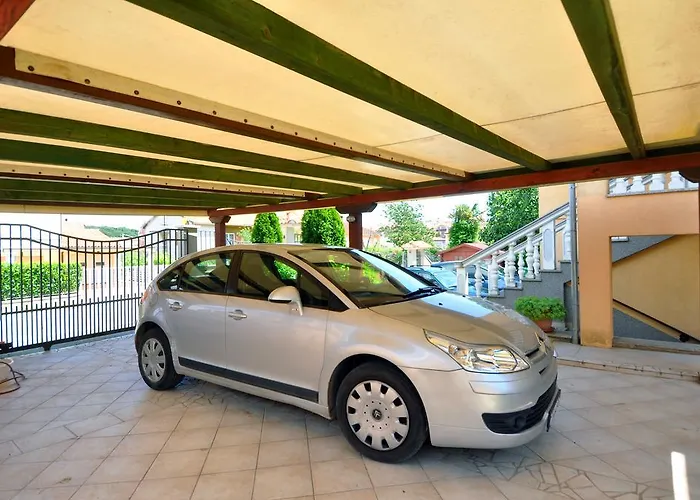 Suitable Summer Apartament *