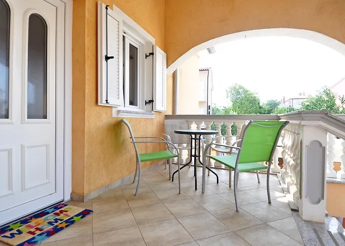 Suitable Summer Apartament Pula